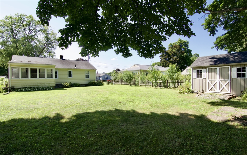 37 Philip St Property Photo 4
