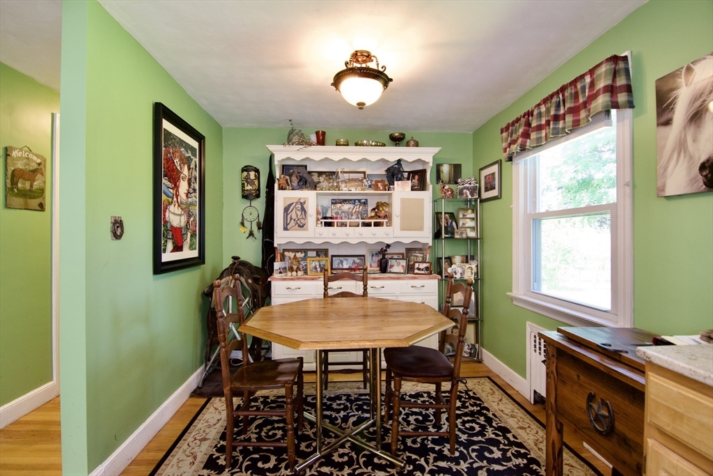 37 Philip St Property Photo 20