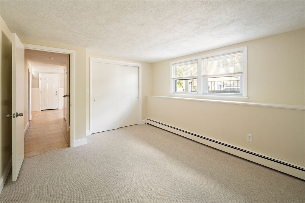 56 Winfield St Property Photo 23