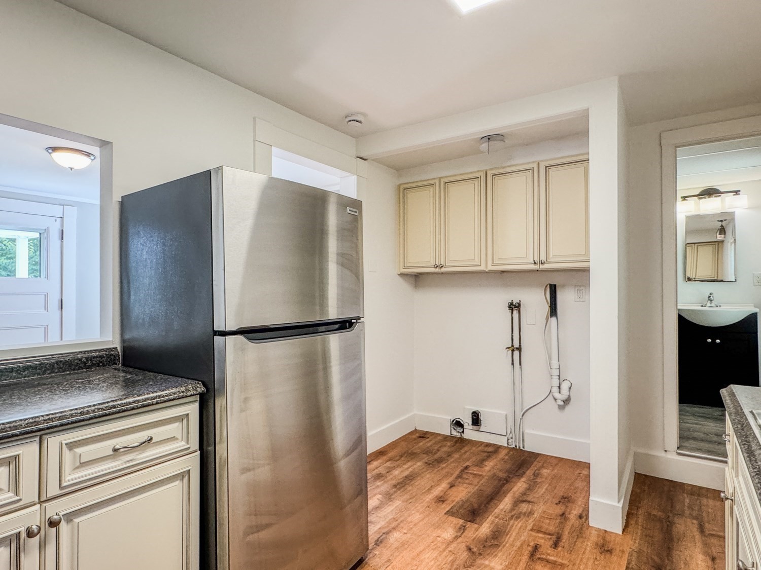 344 Conway Street Property Photo 7