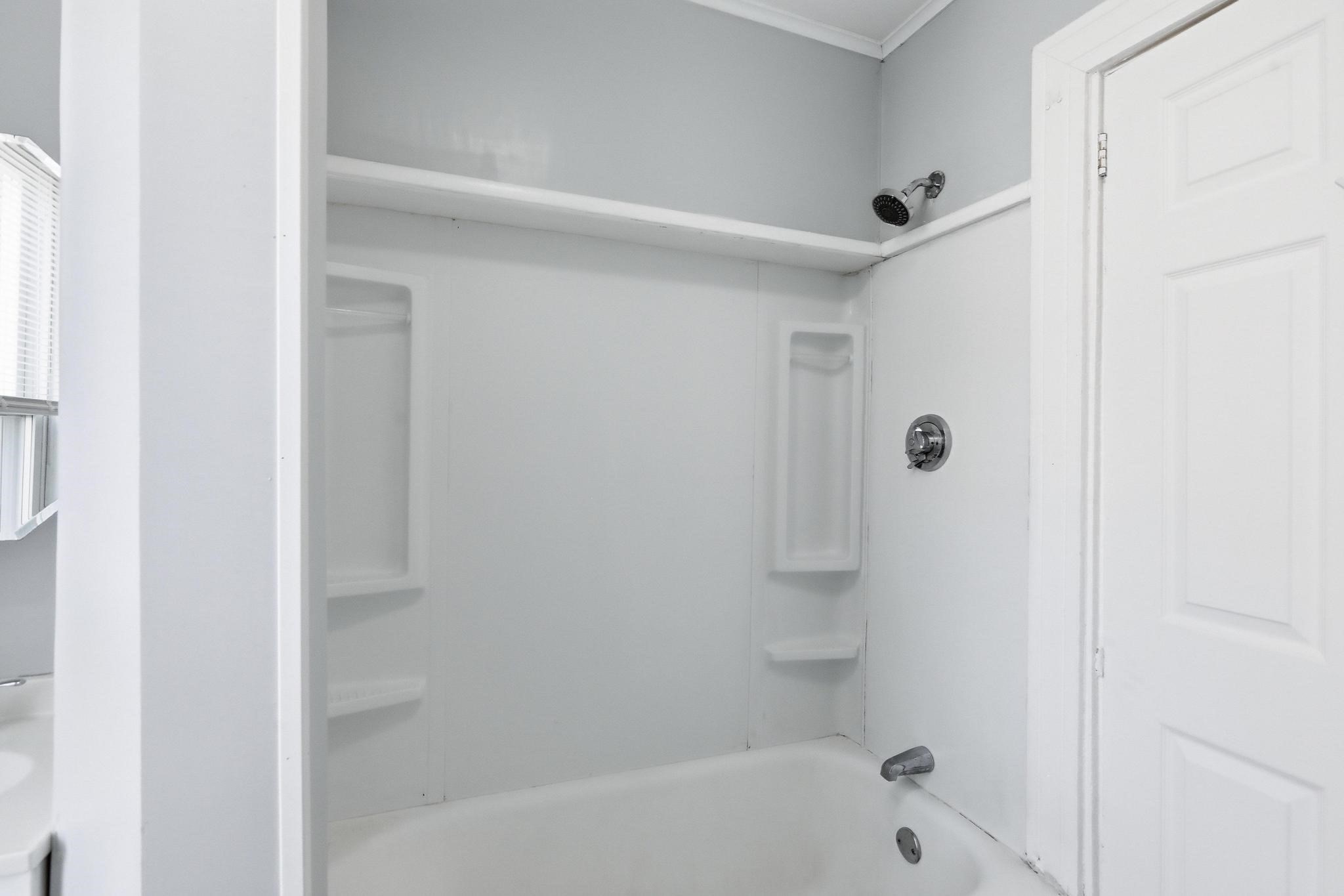 88 Weston St # 1 Property Photo 13