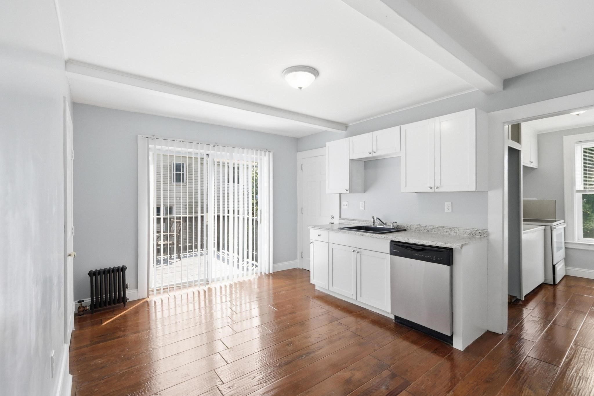 88 Weston St # 1 Property Photo 16