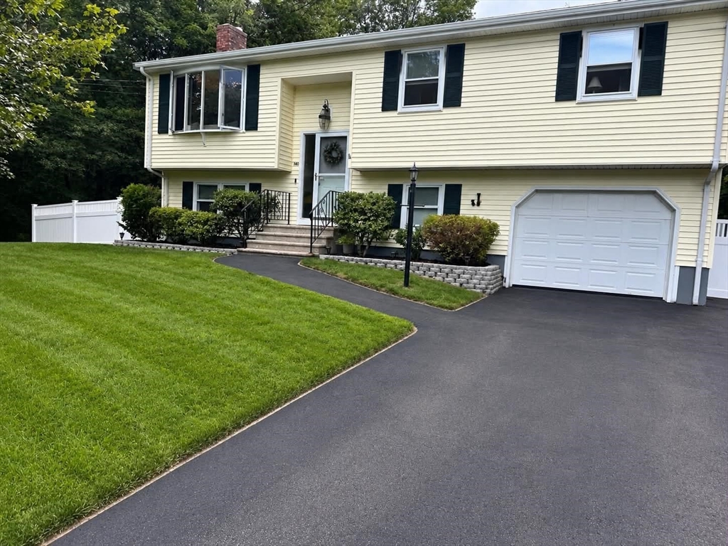 140 Prospect Hill Street Property Photo 3