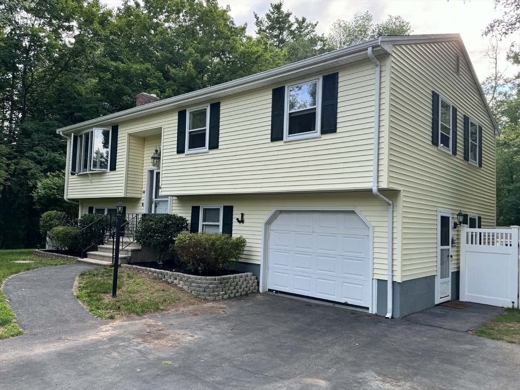 140 Prospect Hill Street Property Photo 4