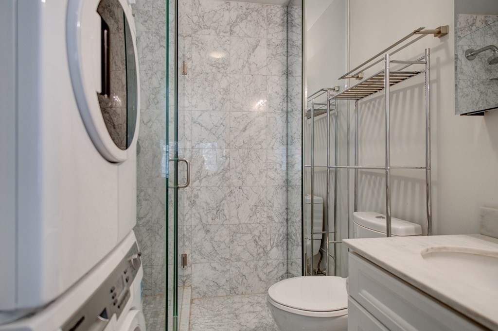 395 Marlborough St # 7 Property Photo 12