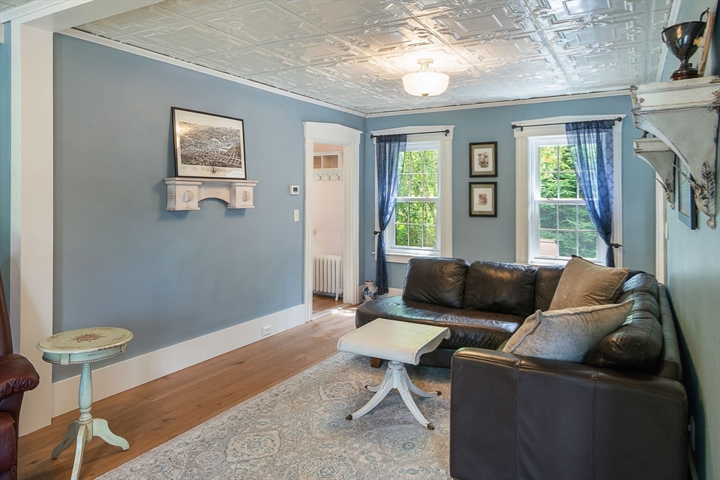 8 Oak Street Property Photo 10