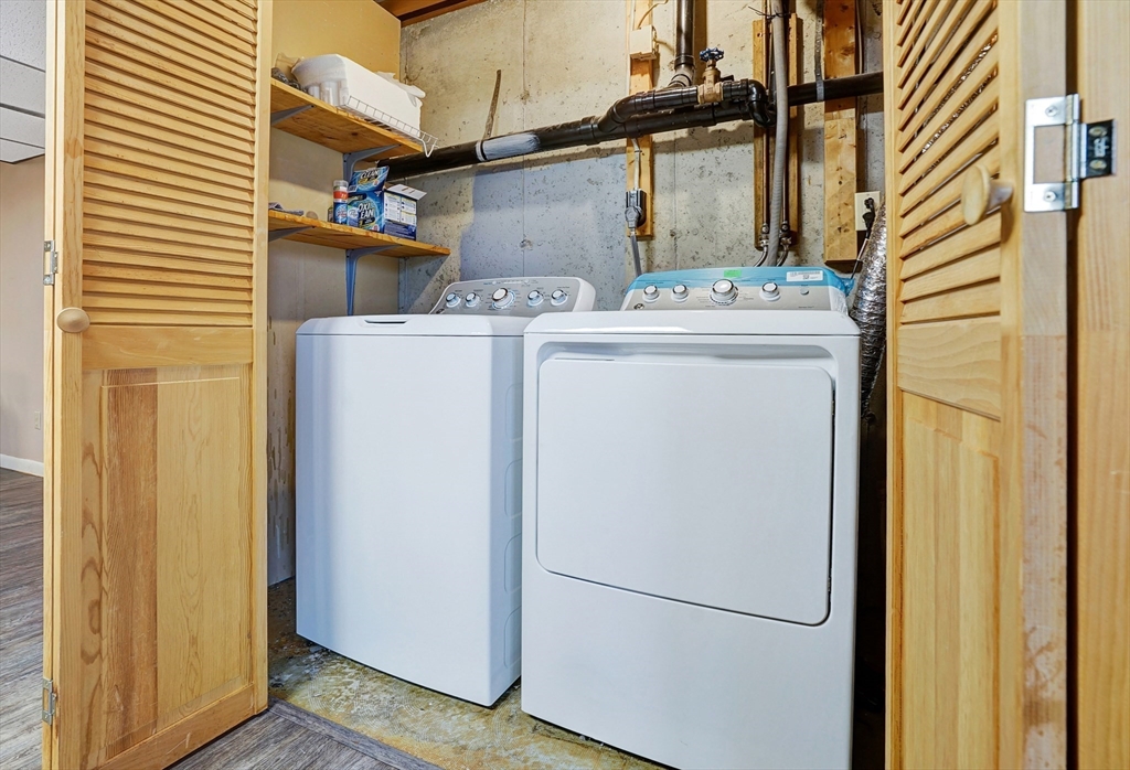 200 Lambert Ter # 11 Property Photo 20