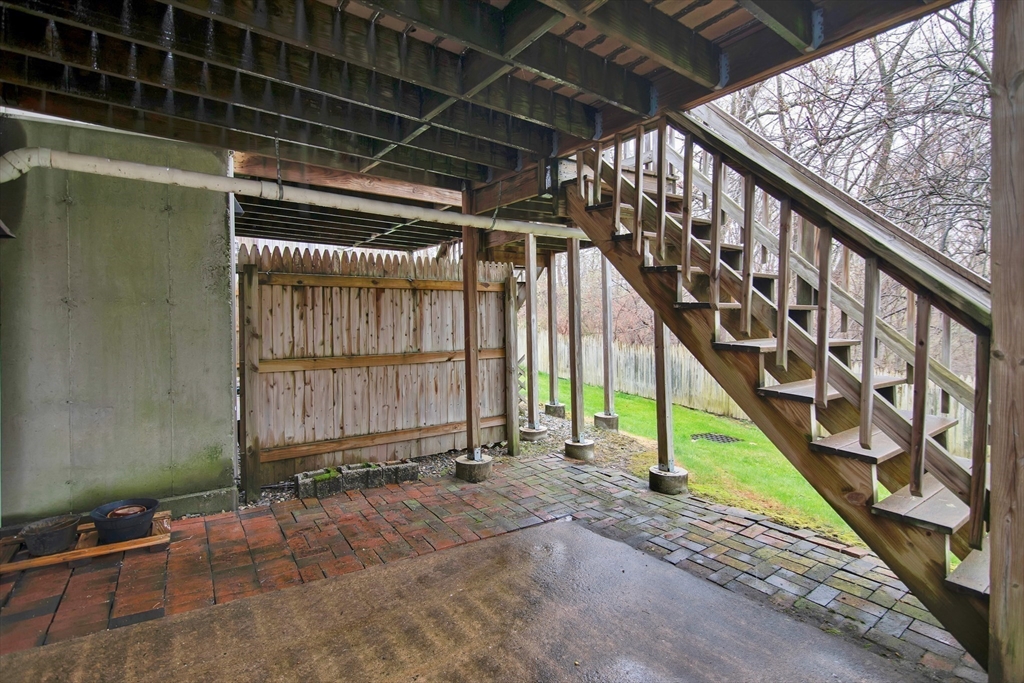 200 Lambert Ter # 11 Property Photo 22