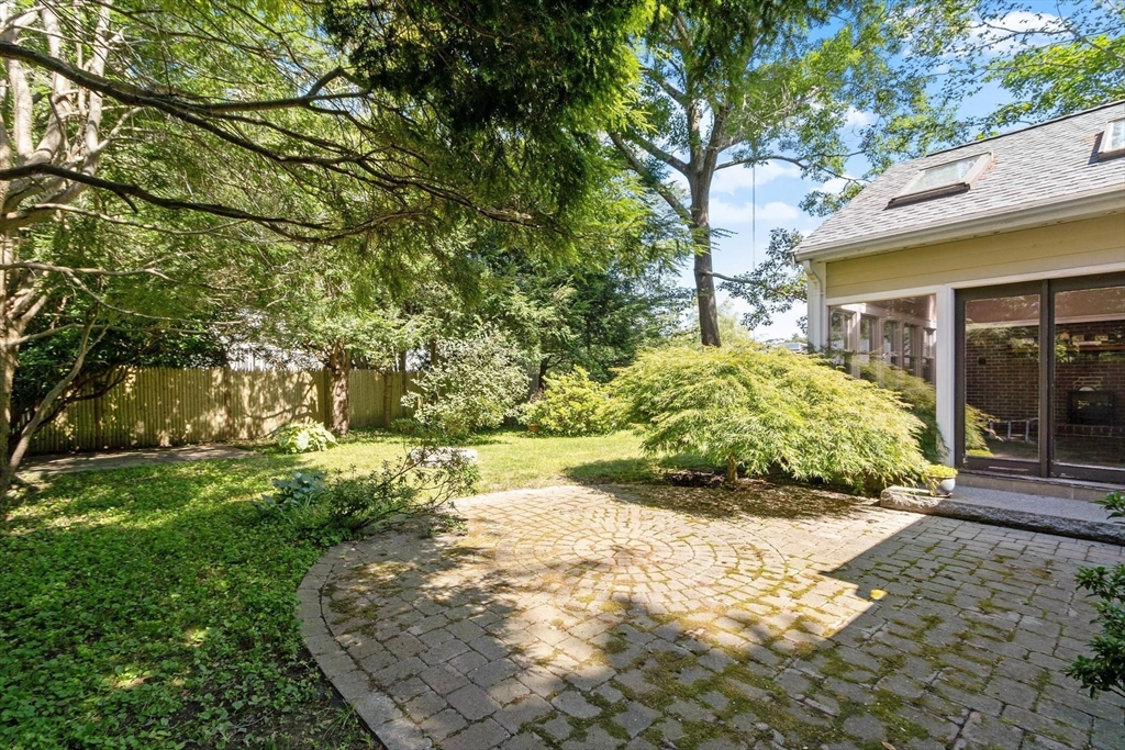 5 Hemlock Street Property Photo 4