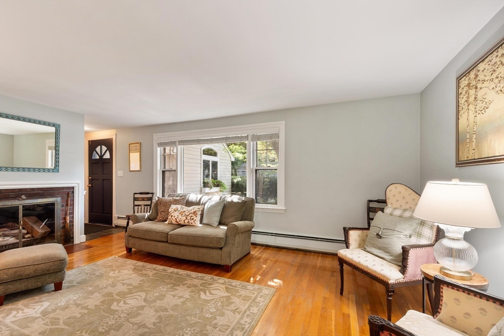 5 Hemlock Street Property Photo 9