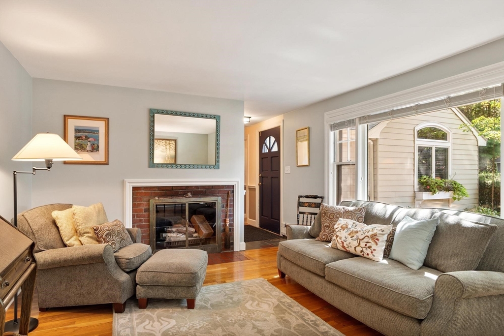 5 Hemlock Street Property Photo 11