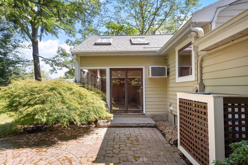 5 Hemlock Street Property Photo 31