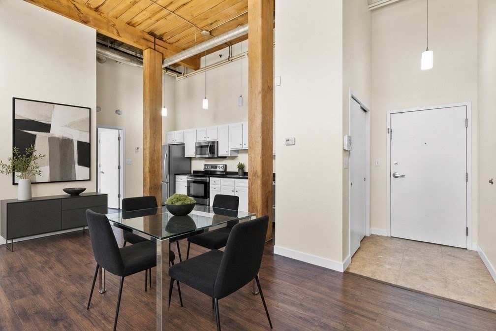 146 Court St # 103 Property Photo 3