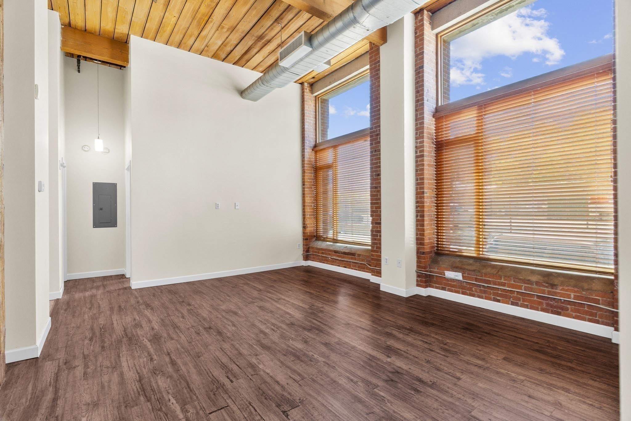 146 Court St # 103 Property Photo 11
