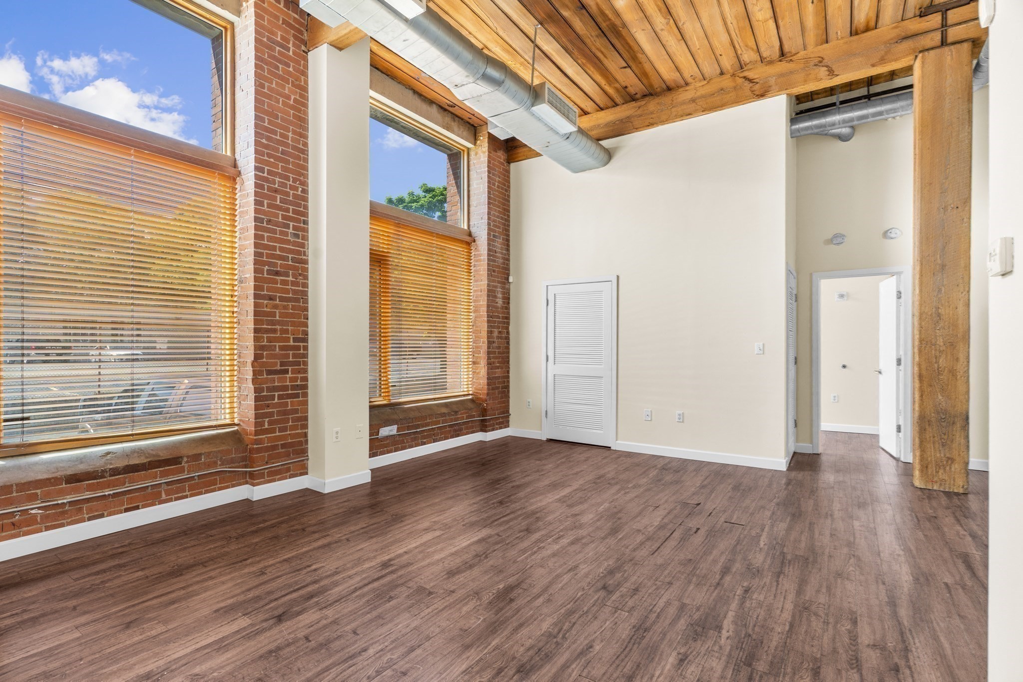 146 Court St # 103 Property Photo 12