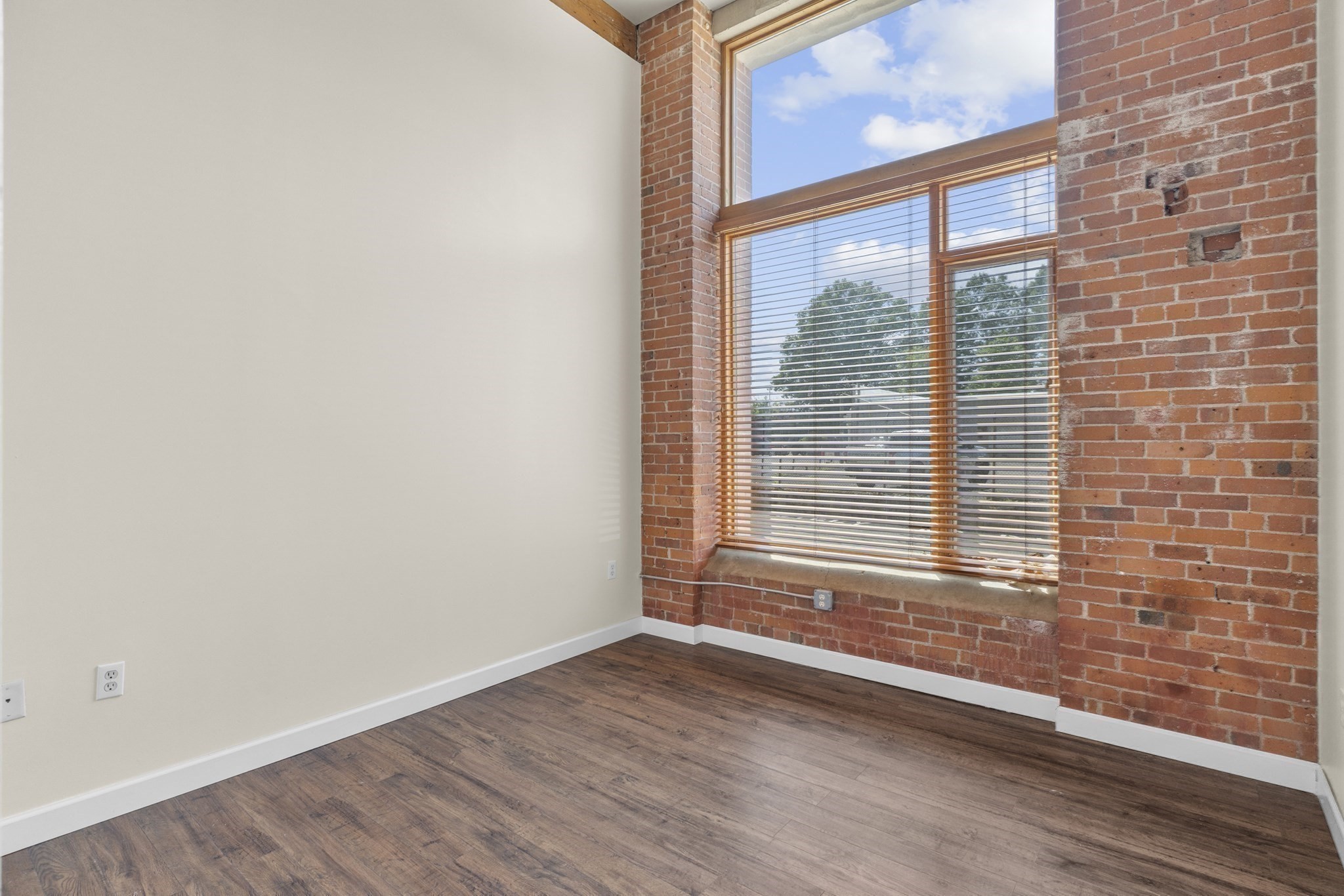 146 Court St # 103 Property Photo 20