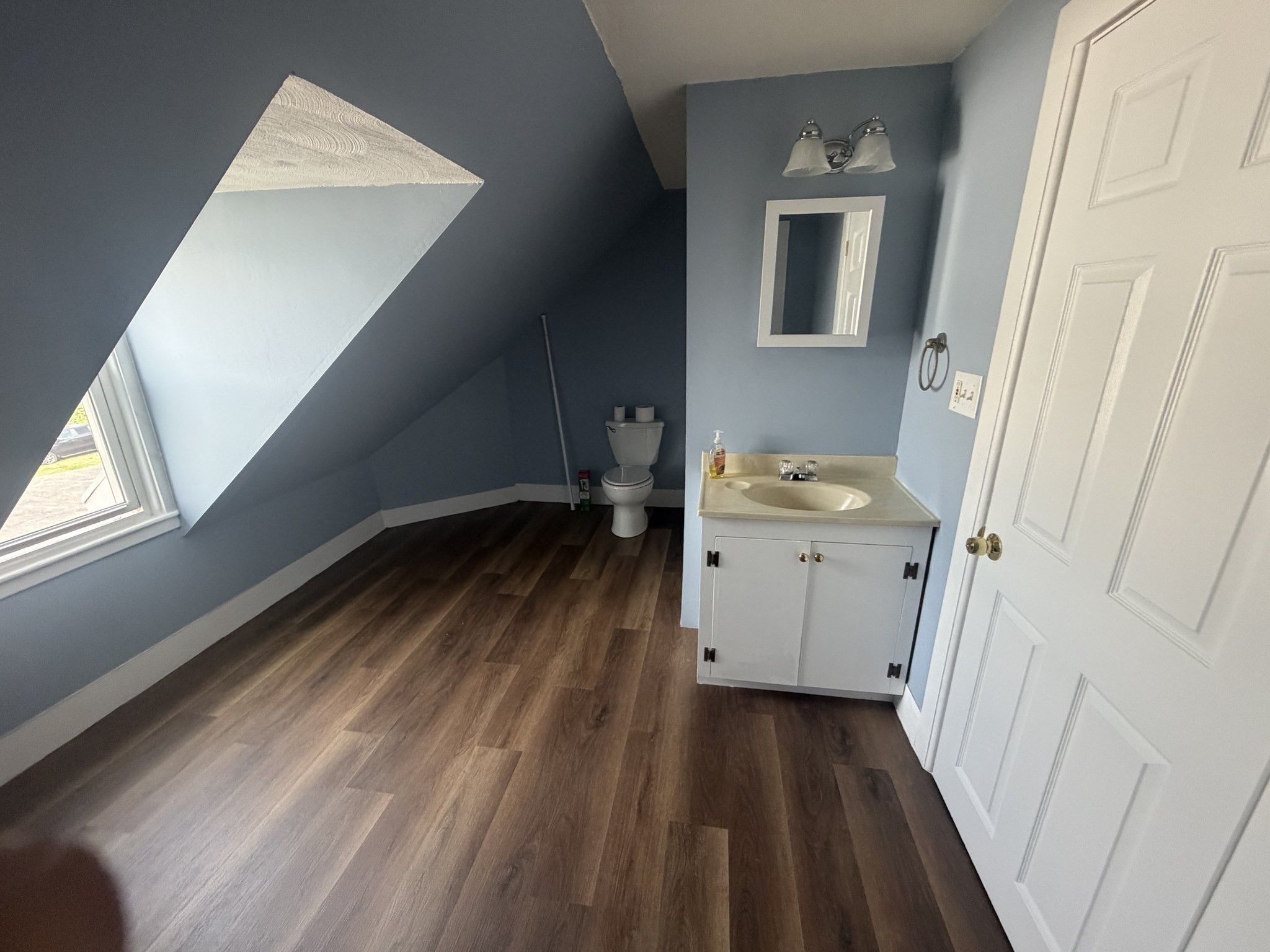 430 Cohannet # 3 Property Photo 9