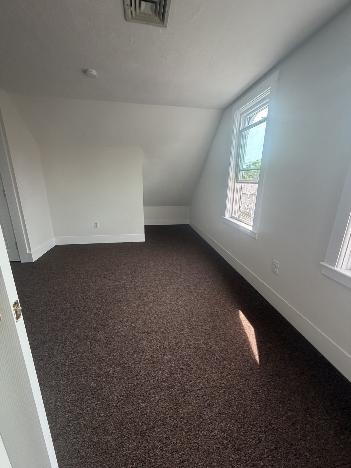 430 Cohannet # 3 Property Photo 14