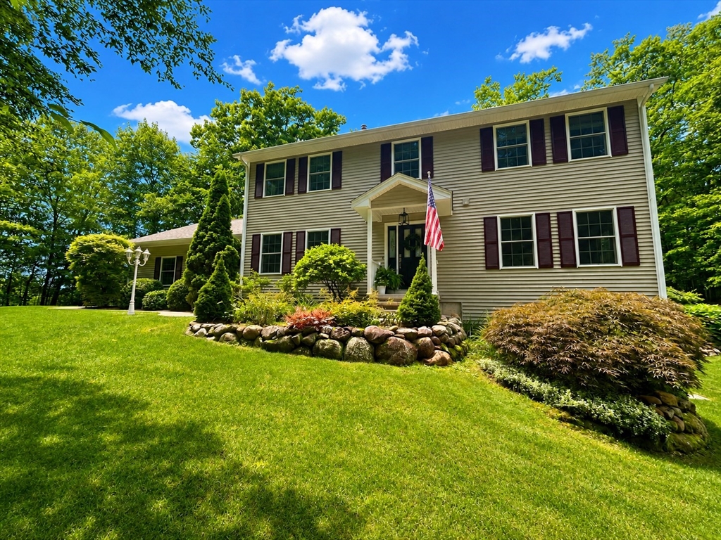 106 Valley Rd