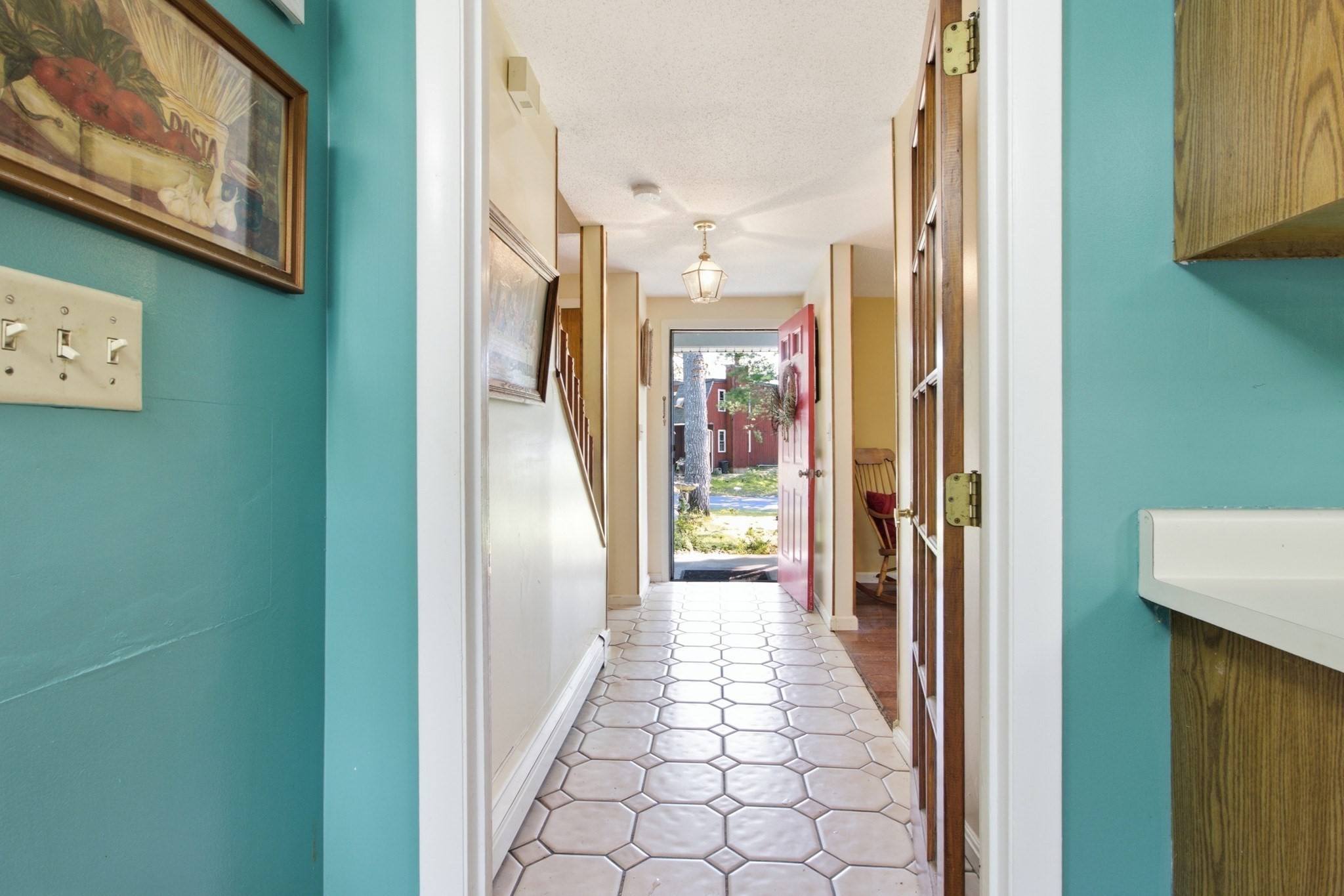 10 Roberta Drive Property Photo 9