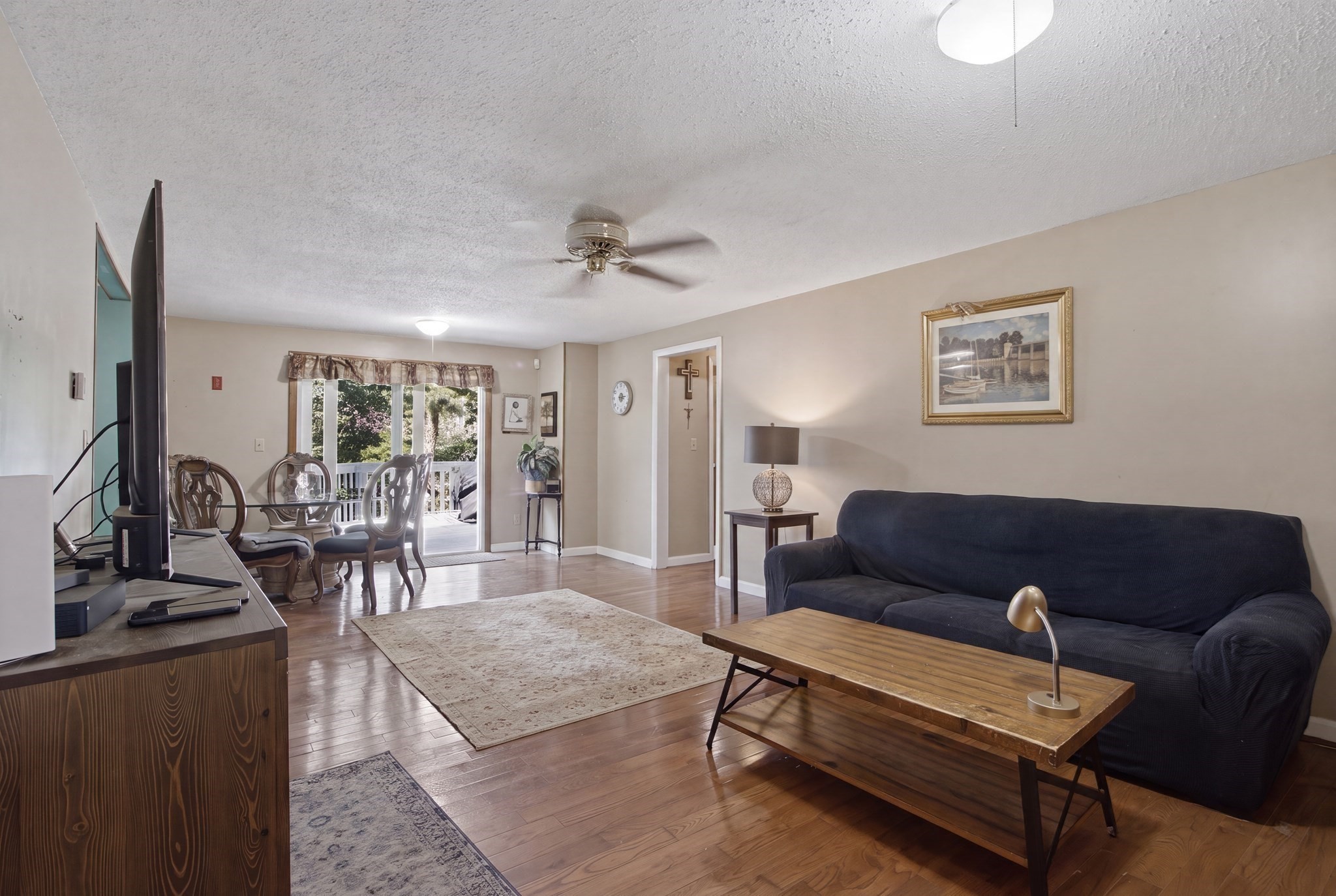 10 Roberta Drive Property Photo 11
