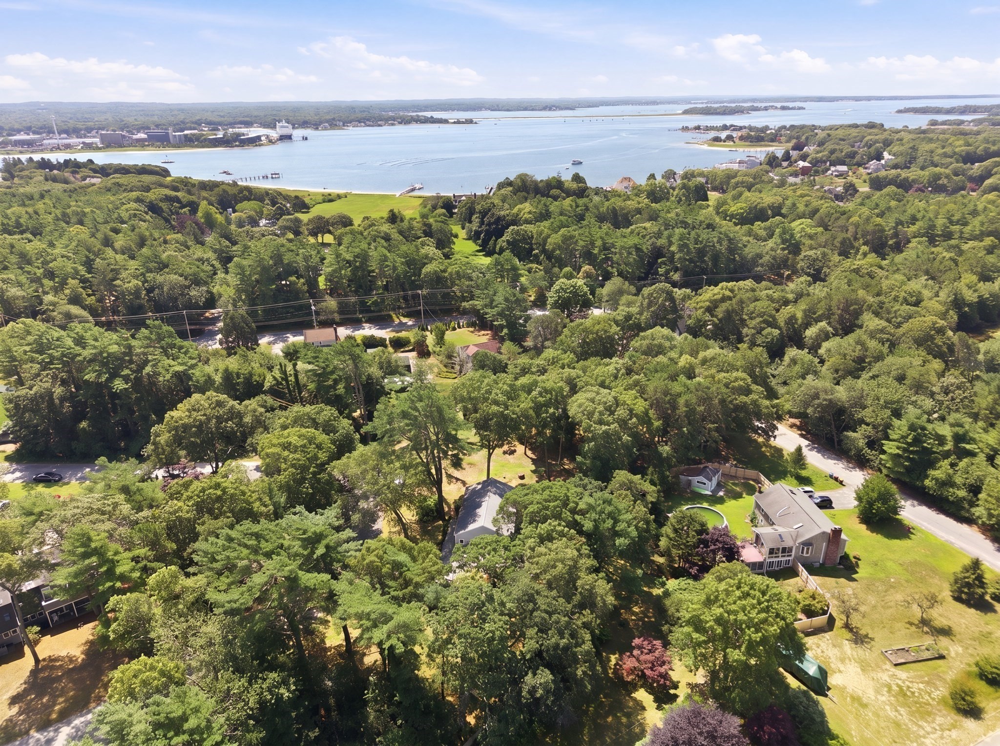 10 Roberta Drive Property Photo 28