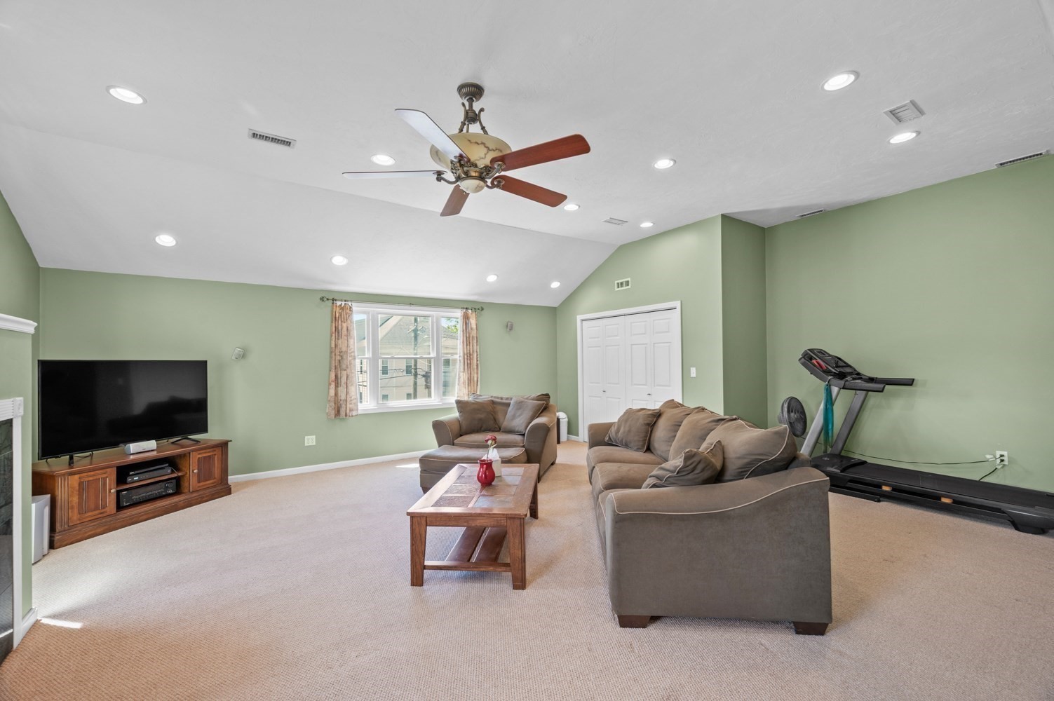 11 Fleming St Property Photo 2