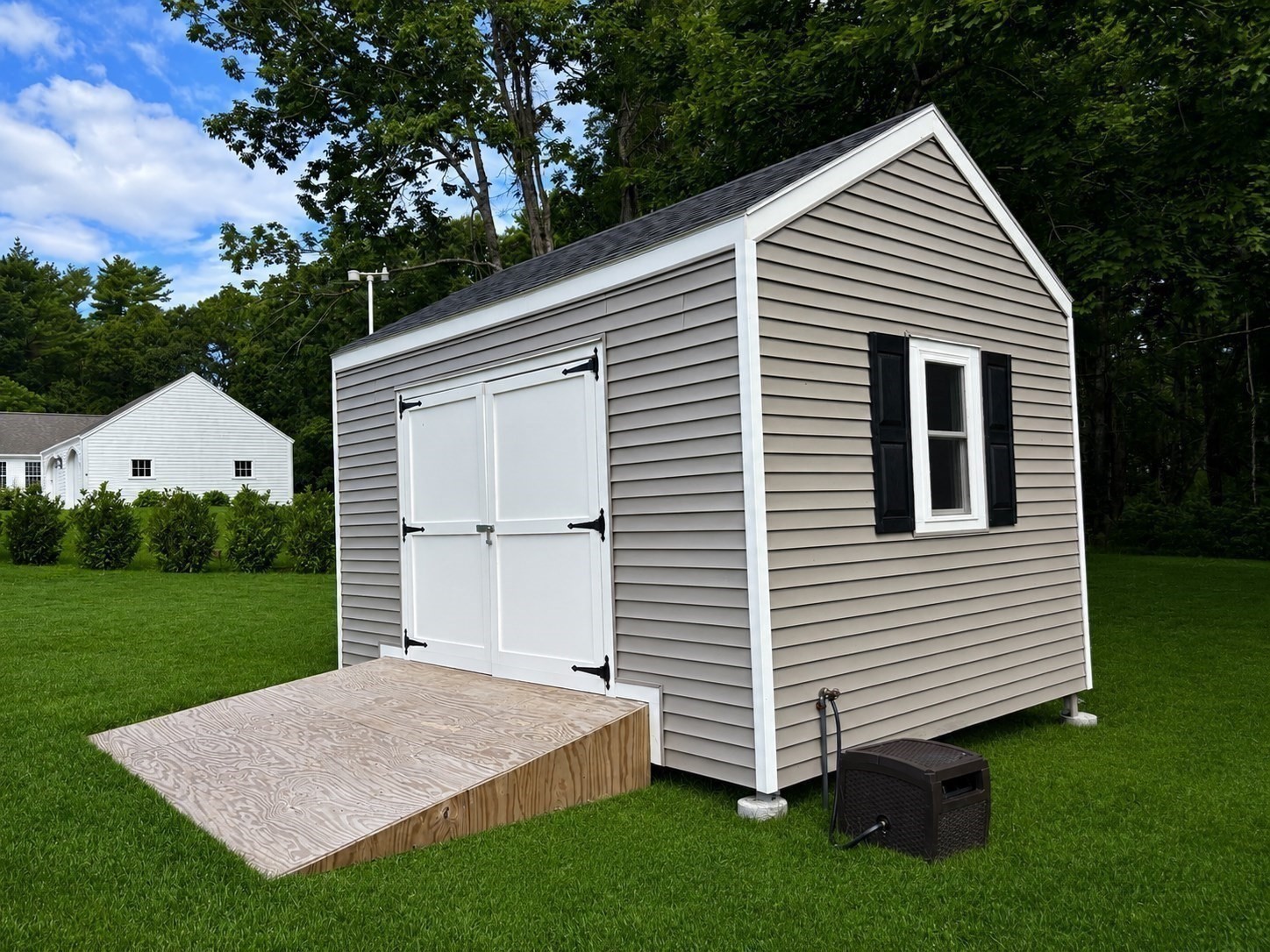 41 Clapp Rd Property Photo 6