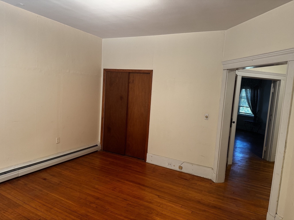 235 Rawson # 4 Property Photo 11