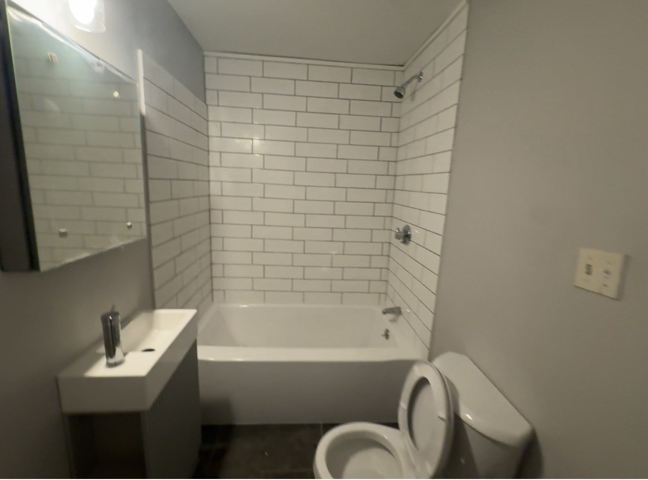 8 Robertson Dr Property Photo 8