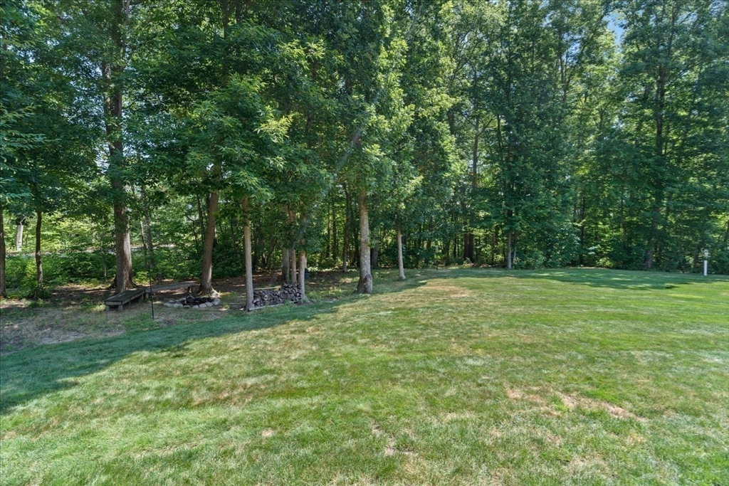 29 Junction Cirlce Property Photo 7