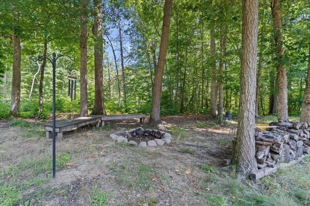 29 Junction Cirlce Property Photo 8