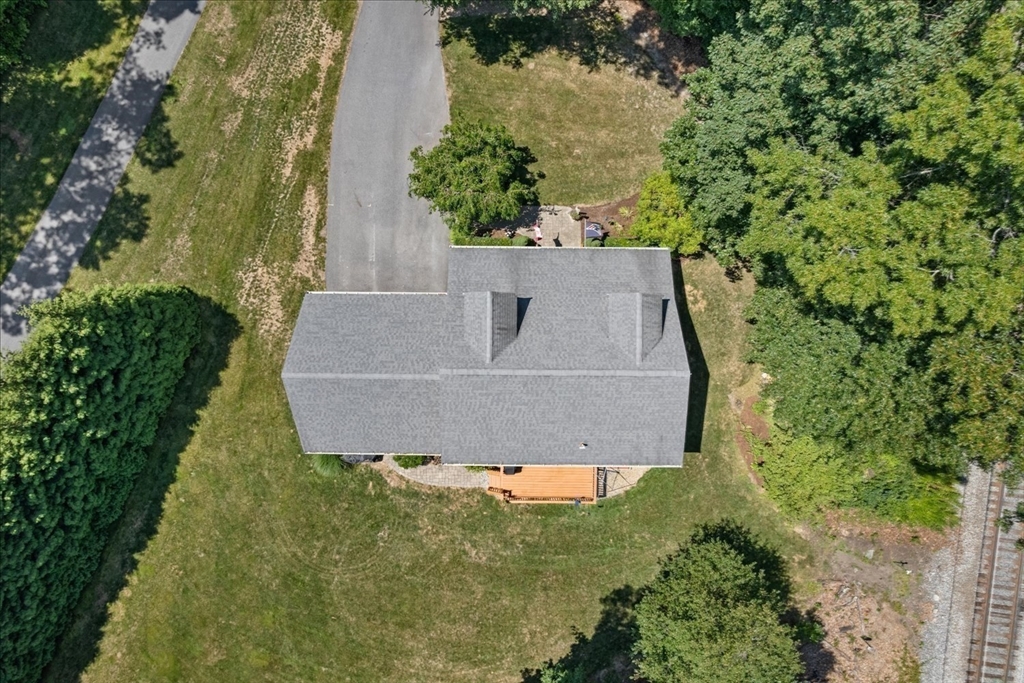 29 Junction Cirlce Property Photo 10