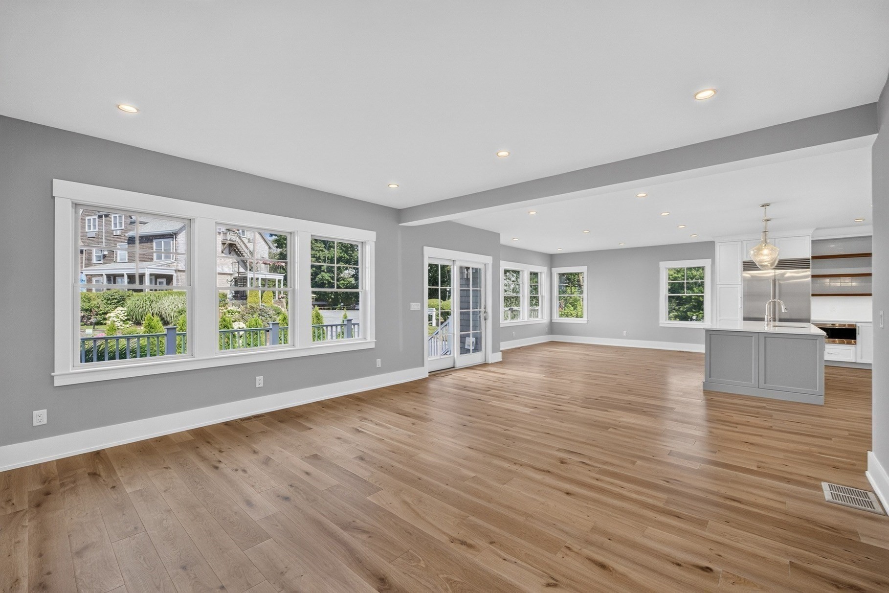 533 Woods Hole Road # B102 Property Photo 11