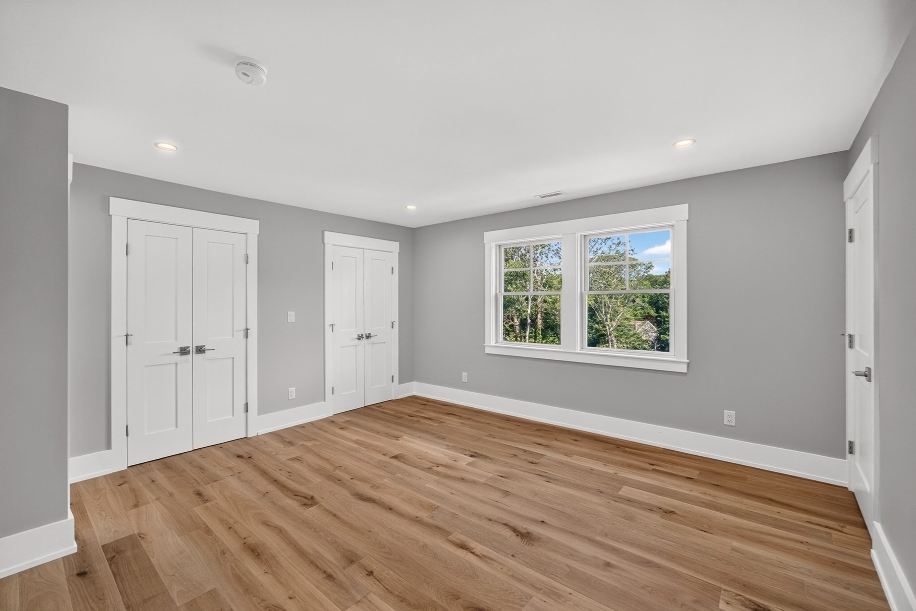 533 Woods Hole Road # B102 Property Photo 25