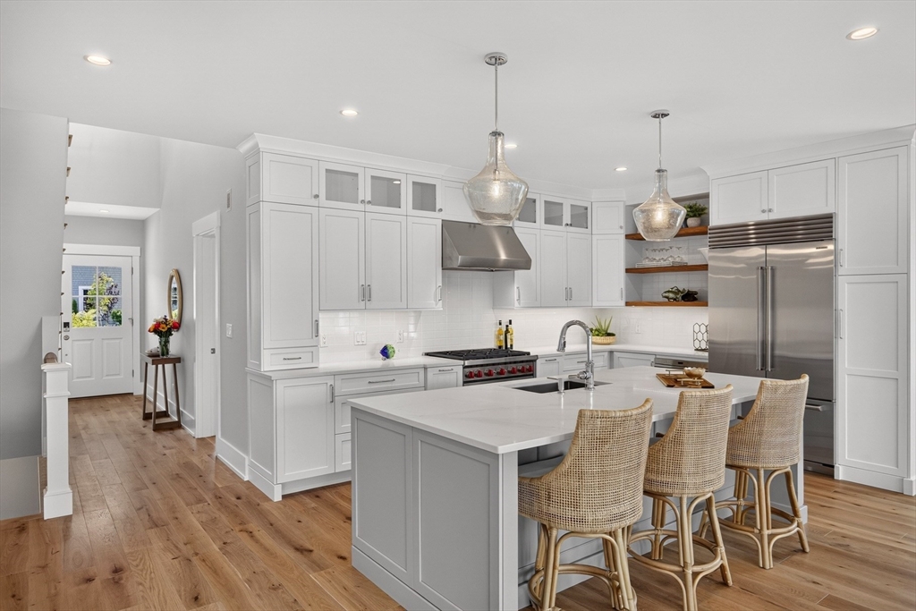 533 Woods Hole Road # B101 Property Photo 2