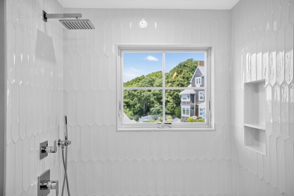 533 Woods Hole Road # B101 Property Photo 22