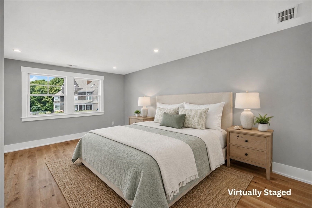 533 Woods Hole Road # B101 Property Photo 24