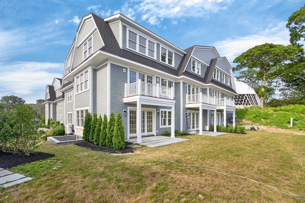 533 Woods Hole Road # B101 Property Photo 32