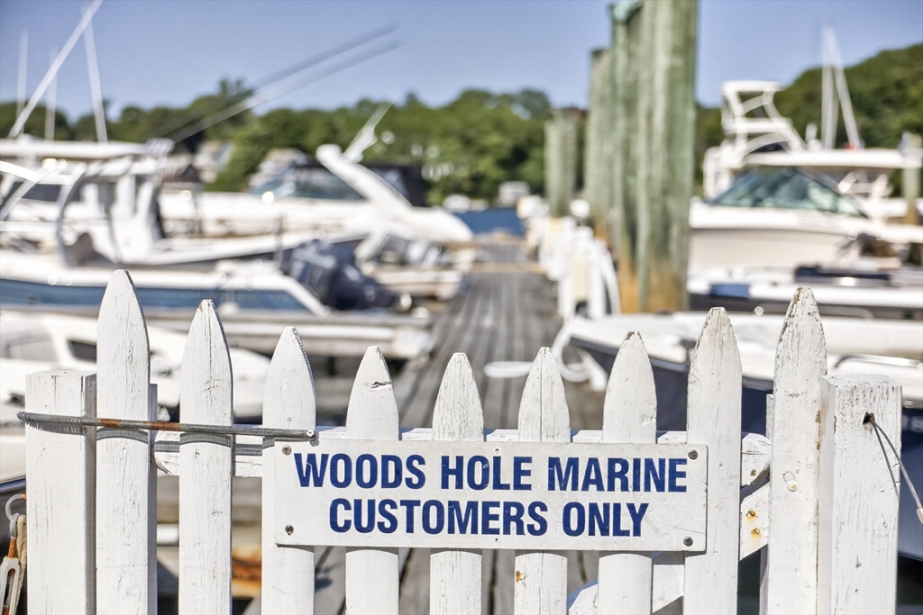 533 Woods Hole Road # B101 Property Photo 40