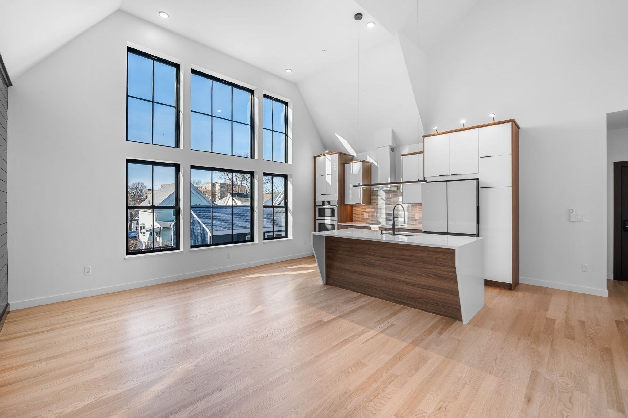 11 Boynton St. # 203 Property Photo 2