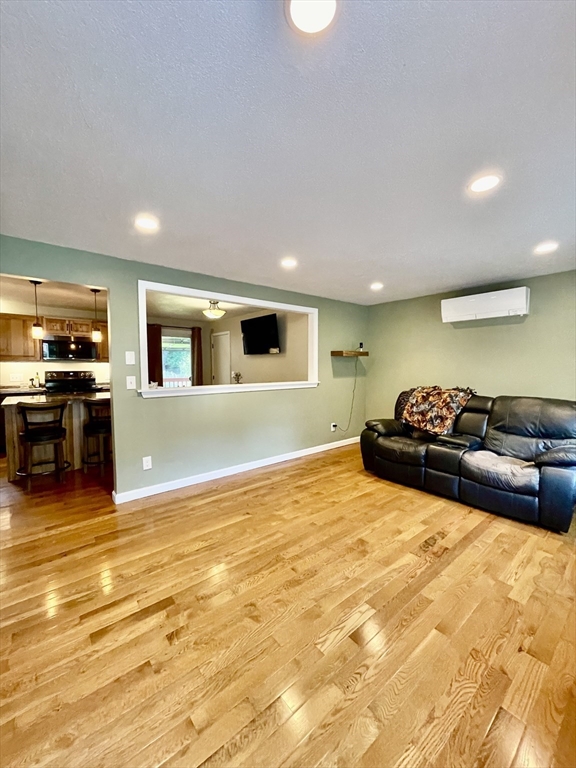 477 Clark St Property Photo 5