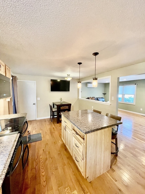 477 Clark St Property Photo 8