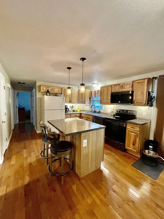 477 Clark St Property Photo 9