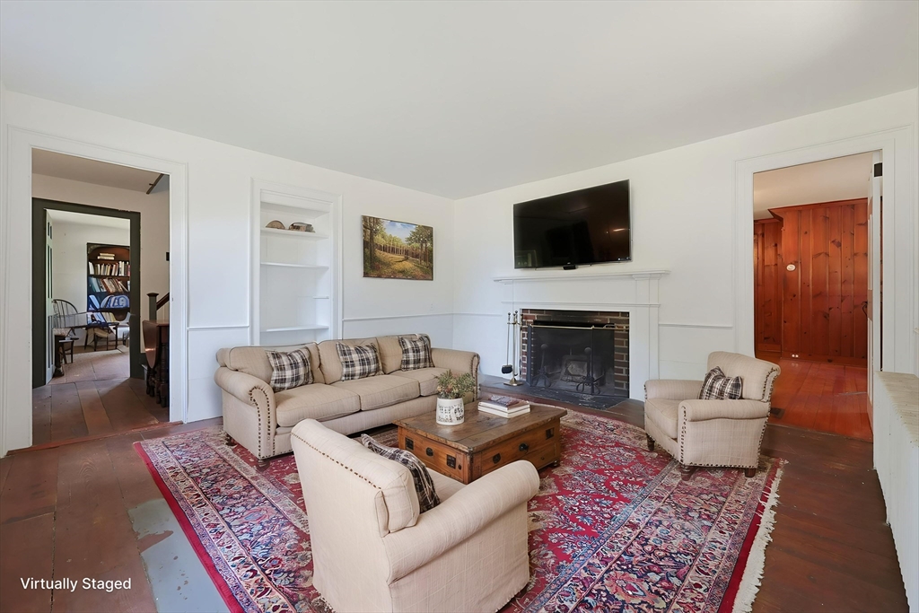430 Franklin St. Property Photo 5