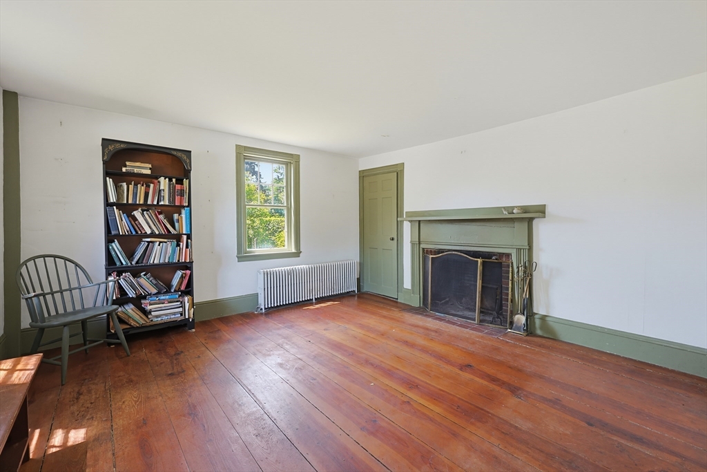 430 Franklin St. Property Photo 18