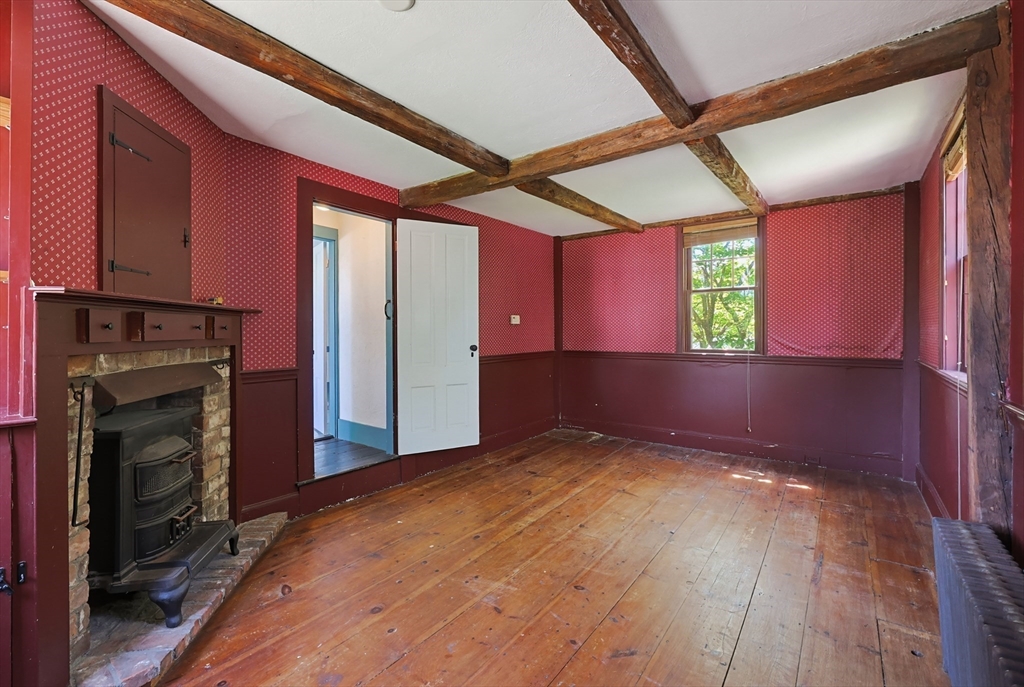 430 Franklin St. Property Photo 20