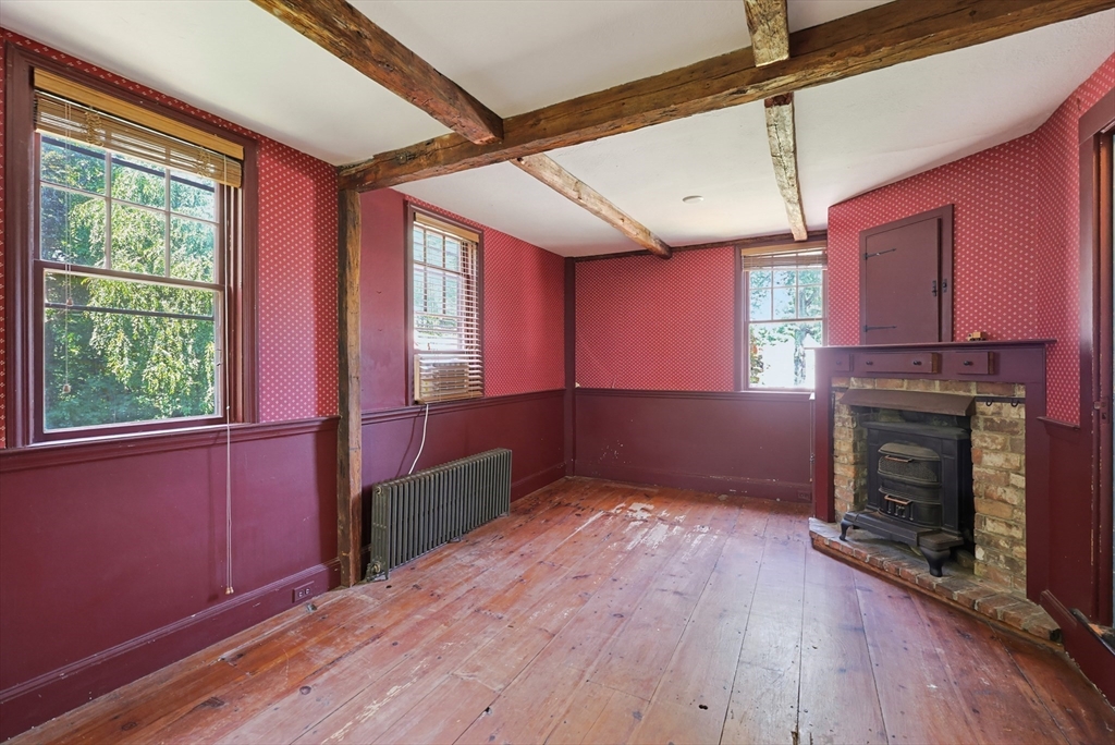 430 Franklin St. Property Photo 21