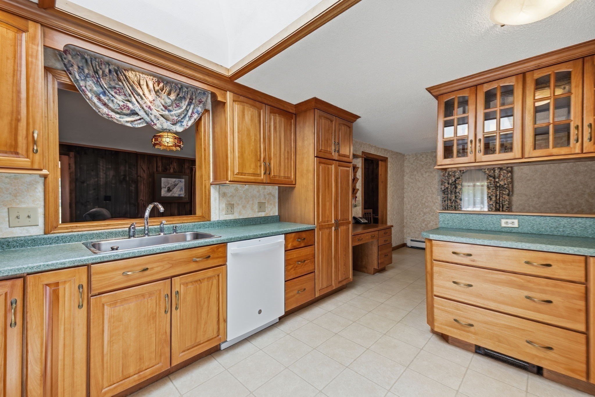 47 Collins Rd Property Photo 8