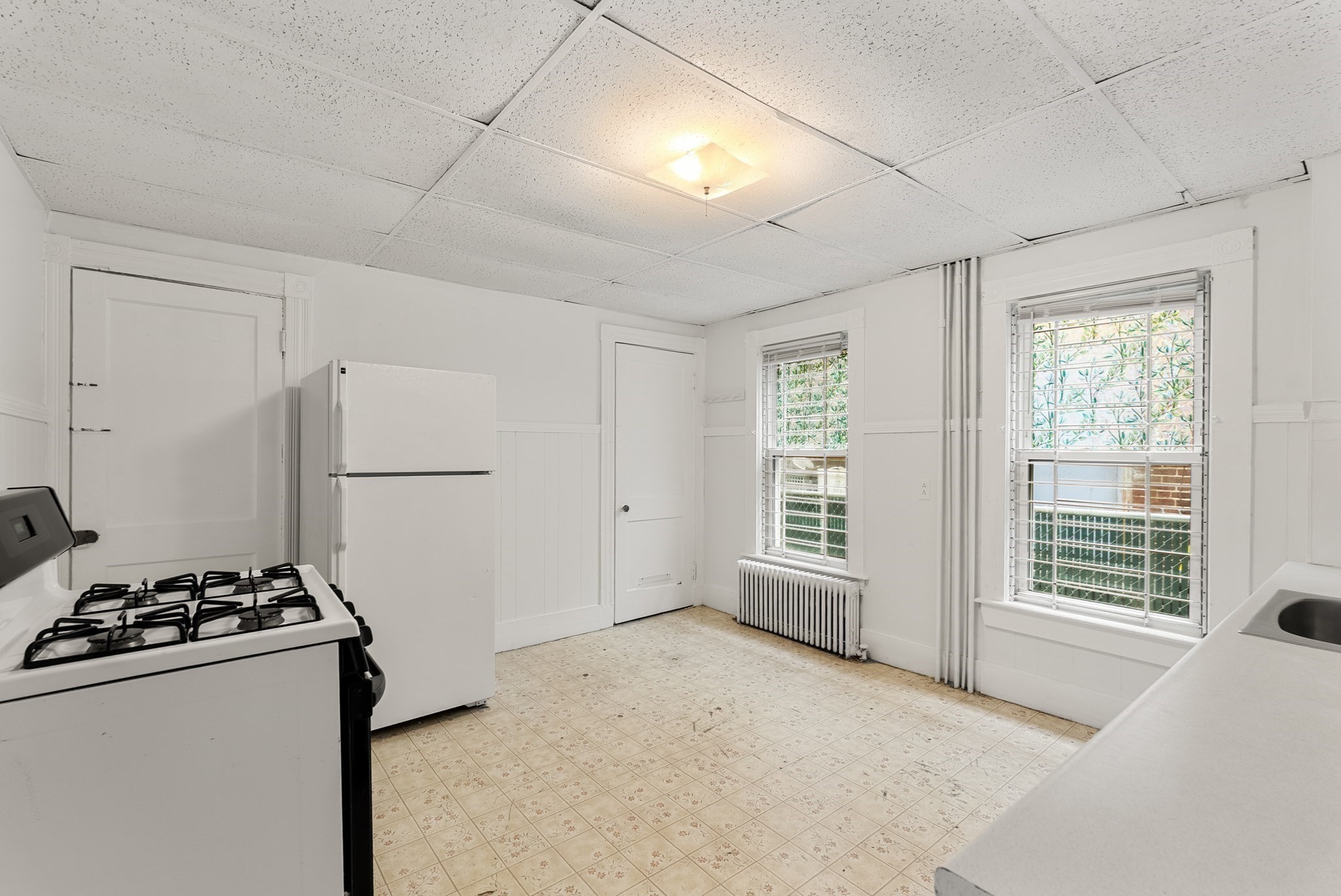 185-187 Lowell Street Property Photo 18
